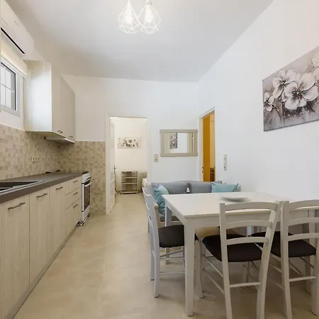 Sea Breeze Paros Appartement Alikí