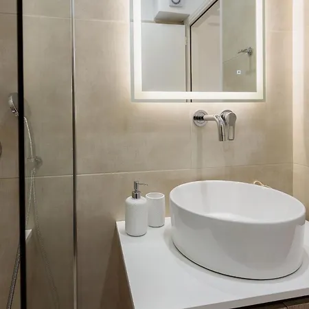 Sea Breeze Paros شقة Alikí