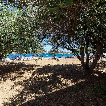 Sea Breeze Paros شقة *