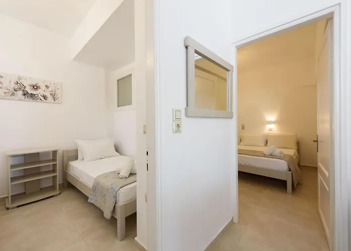 Sea Breeze Paros * Alikí